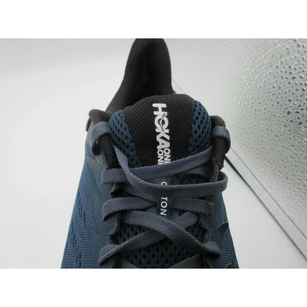 Hoka One One hoka one